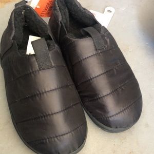 Cat & Jack slide slippers 13-1
